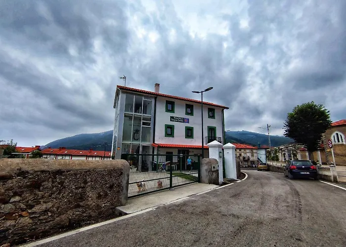 Albergue De Santullan